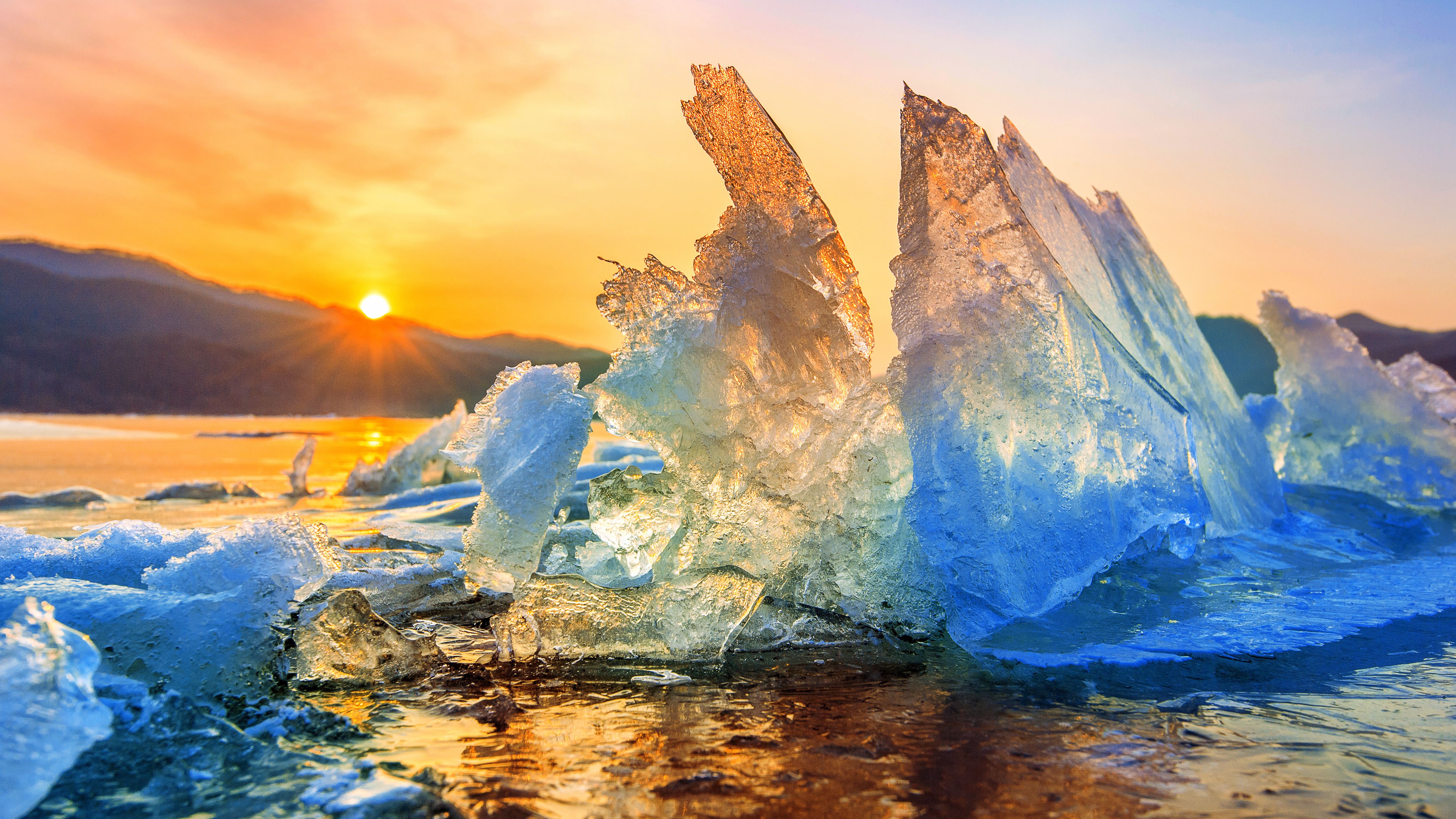 Very Large Beautiful Chunk Ice Sunrise Winter